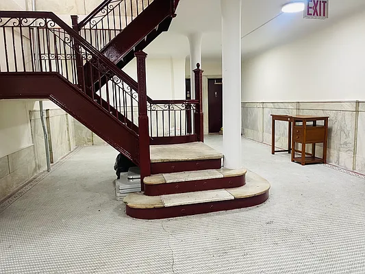 Rented by Zjama Realty Corp | media 12