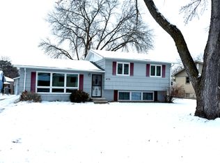 4773 Sharon Ln, White Bear Lake, MN 55110