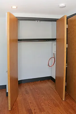 Rented by Brooklyn Group | media 6