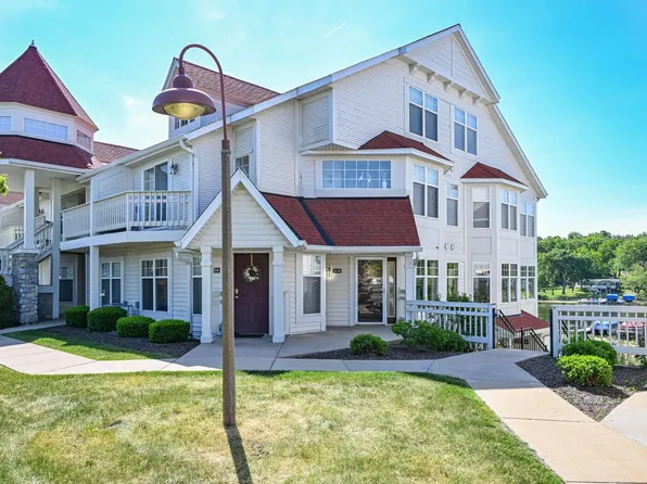 2138 Landings LANE, Delavan, WI 53115