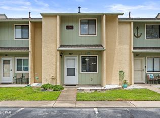 179 Robin Ln, Panama City Beach, FL 32407