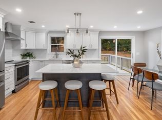 15 Aspen St, Woburn, MA 01801