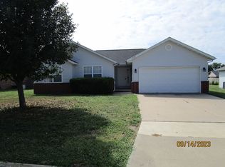 1710 Lucas Dr, Webb City, MO 64870