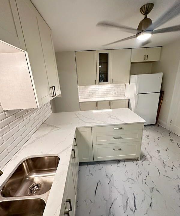 1st image of 6939 Milwaukee Ave Floor 2