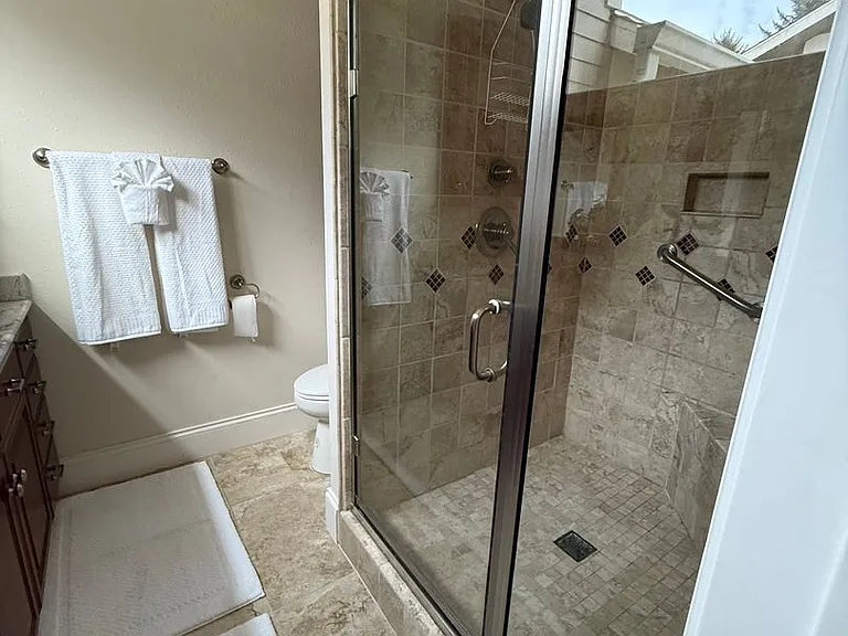 63438 Shore Edge Dr — Photo 10