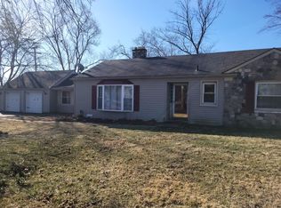 30003 W Ten Mile Rd, Farmington Hills, MI 48336