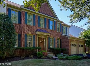 21895 Hyde Park Dr, Ashburn, VA 20147