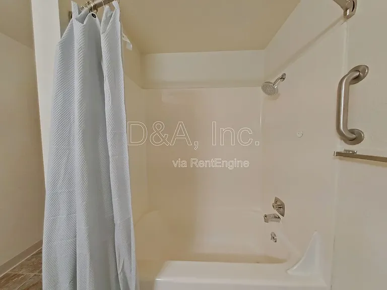 3928 NW Walnut Pl — Photo 15