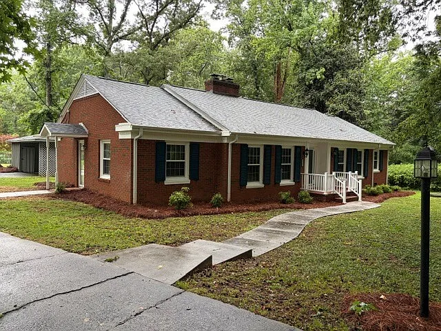 4360 Woodbourne Dr — Photo 3