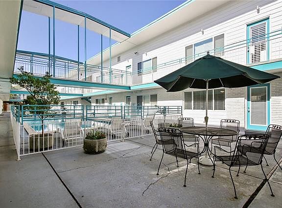 2nd image of 2833 Saint Charles Ave APT 40