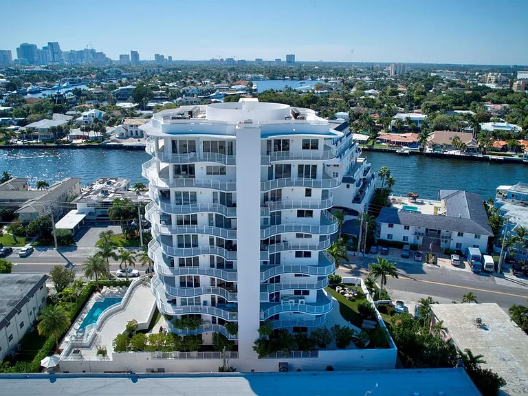 612 Bayshore Dr #301 — Photo 65