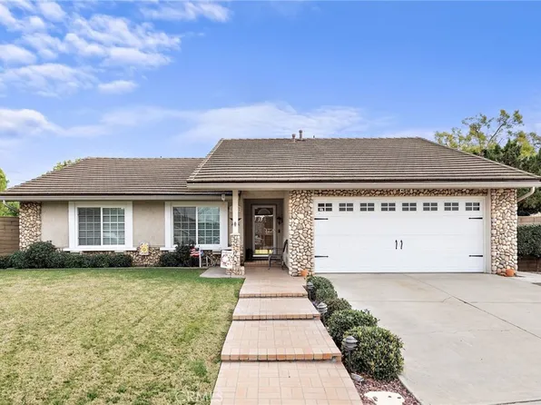 18082 Debi Ln, Yorba Linda, CA 92886