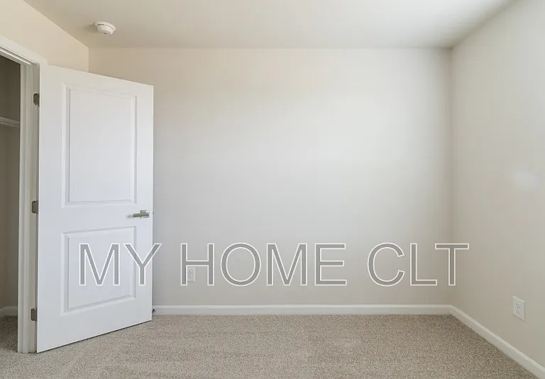 6067 Bridle Creek Dr #1 — Photo 23