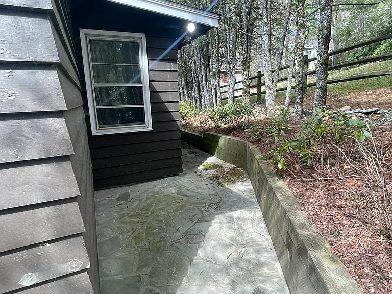 640 Morningside Dr — Photo 15