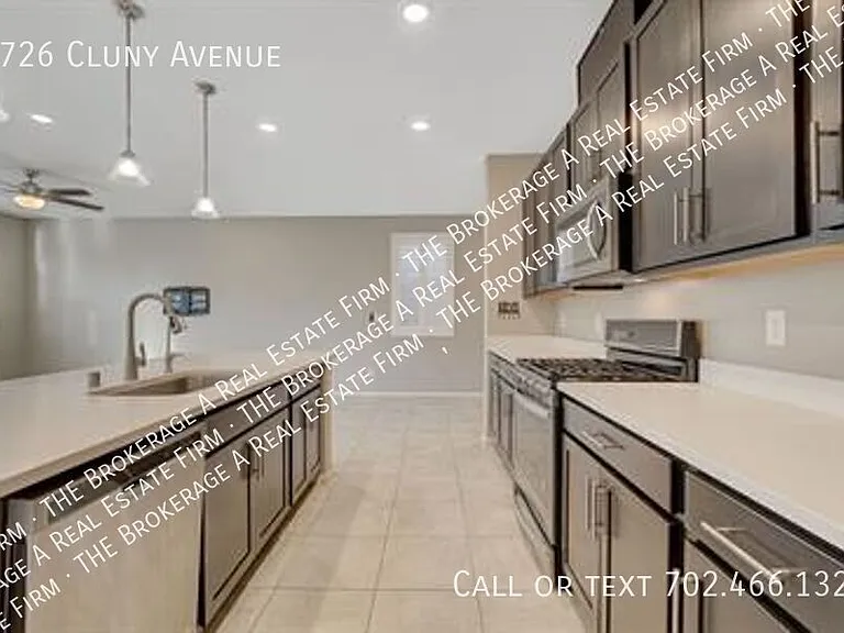 9726 Cluny Ave — Photo 15
