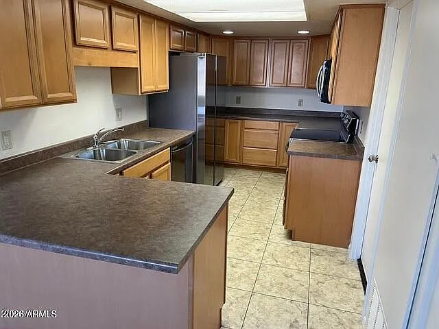 12 Leisure World — Photo 9