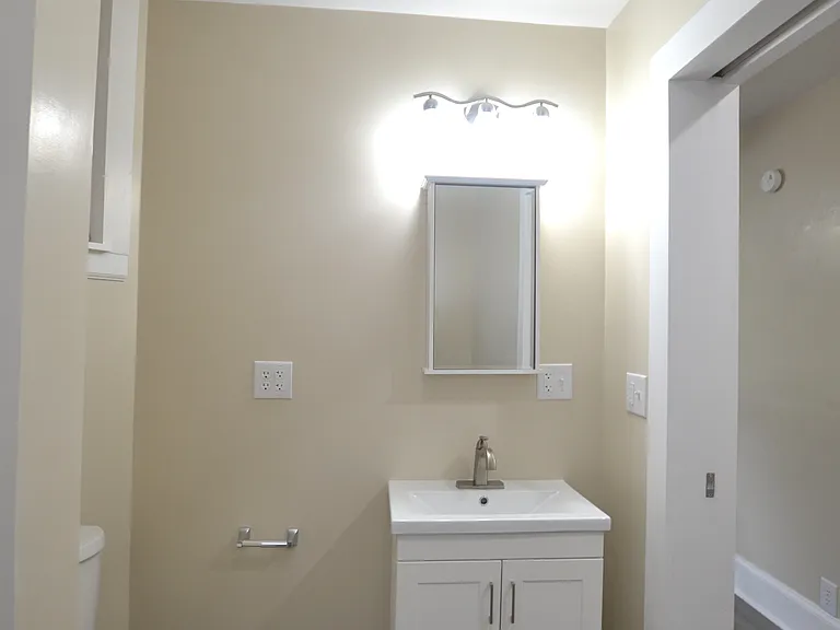 514 Main St #101 — Photo 6