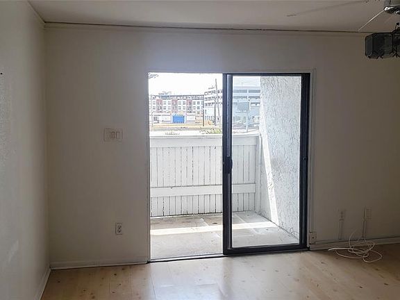 4th image of 8529 Hearth Drive #35