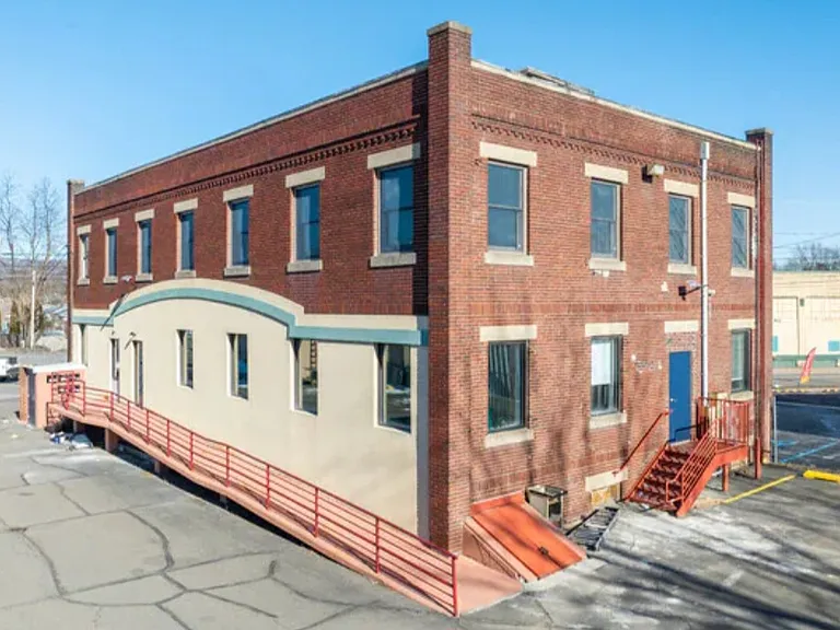 222 Carey Ave #2 — Photo 3