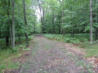 C1-4 Dow Dr, GLADWIN, MI 48624