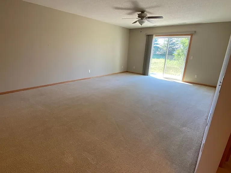 1611A Gunston Dr — Photo 6
