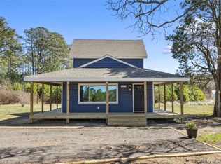 2381 Jenkins Neck Rd, Hayes, VA 23072