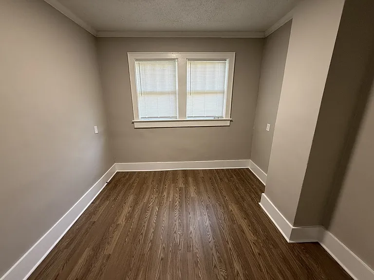753 N Evergreen St — Photo 19