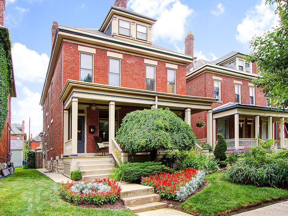 1st image of 378 W Hubbard Ave