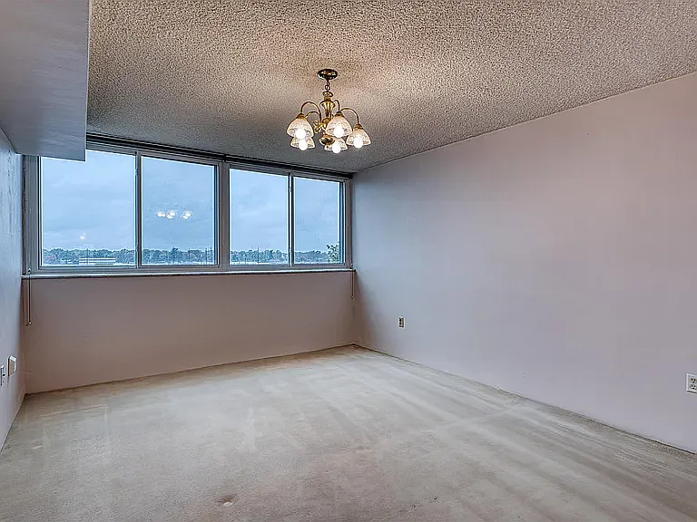 1100 Erie Ave #707EVANSVILLE — Photo 18