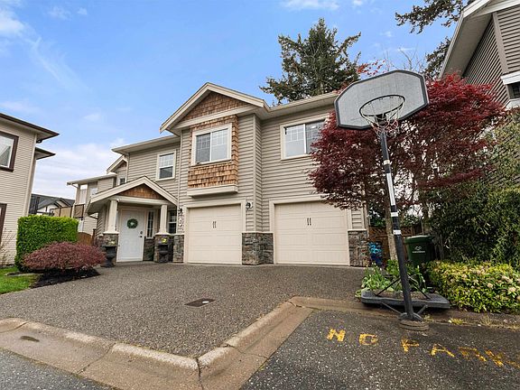 2nd image of 46238 Strathcona Rd #2