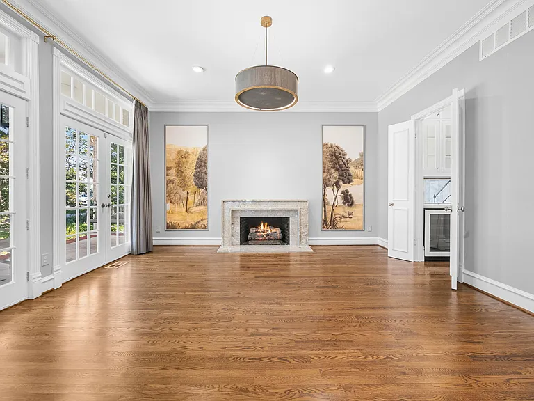 3817 Bryn Mawr Dr — Photo 4