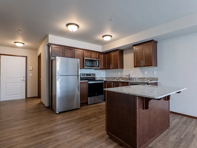 Remington Place Apartments — Photo 24