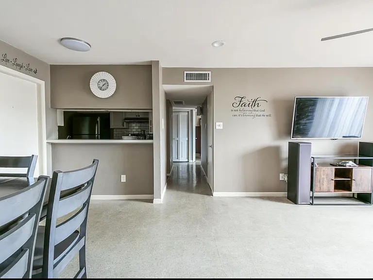 8529 Hearth Dr #25 — Photo 31