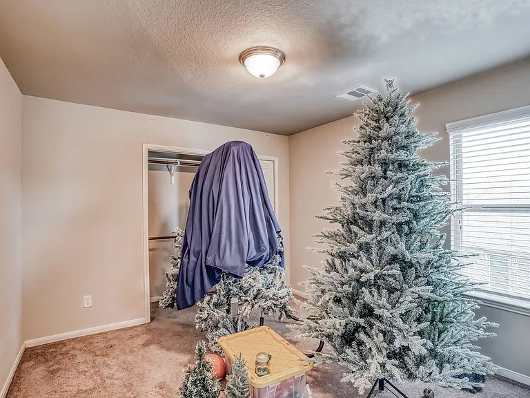 4031 Guild Meadows Dr — Photo 8