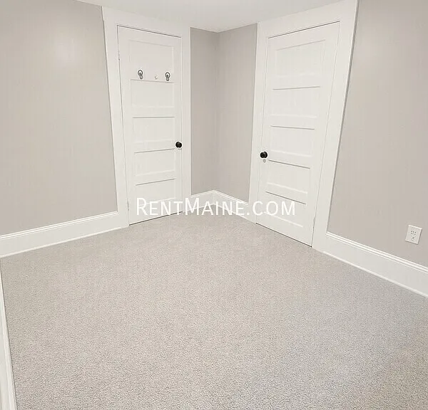 409 4th St #5 — Photo 7