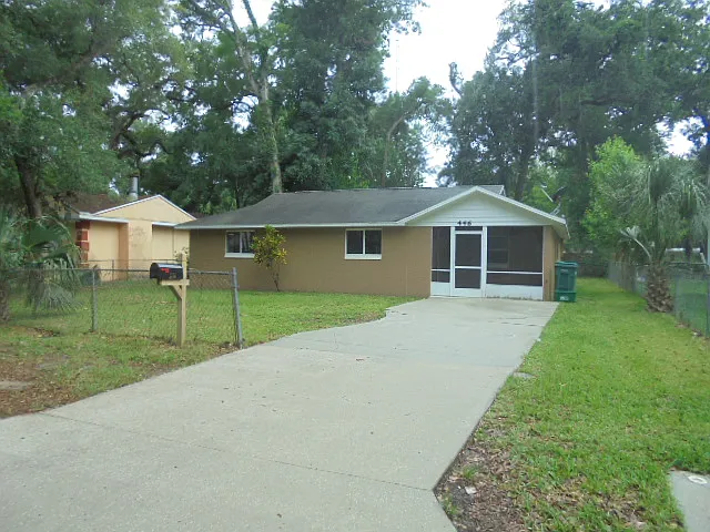 446 Elsie Ave