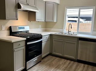 17762 Cameron St APT 1, Huntington Beach, CA 92647
