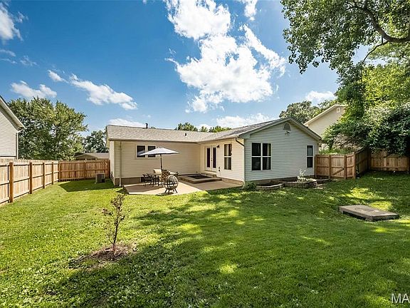 4th image of 741 Tree Top Ridge Dr