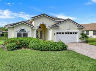 4913 Sedgewood Ln, Naples, FL 34112