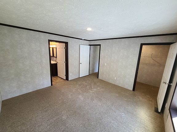5th image of 516 Courtland Ln #684