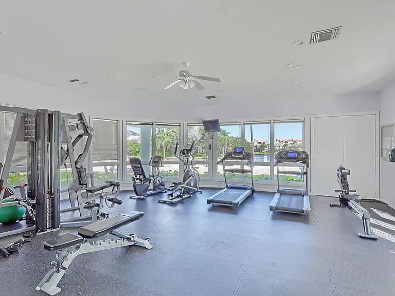 3069 Mainsail Cir — Photo 45