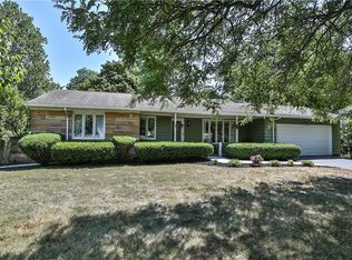 6 Bradford Hill Rd, Fairport, NY