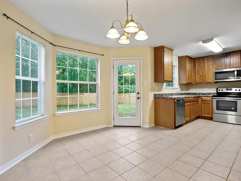 14249 Tori Dawn Dr — Photo 9