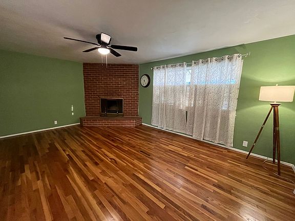 5th image of 164 E Gail Ave