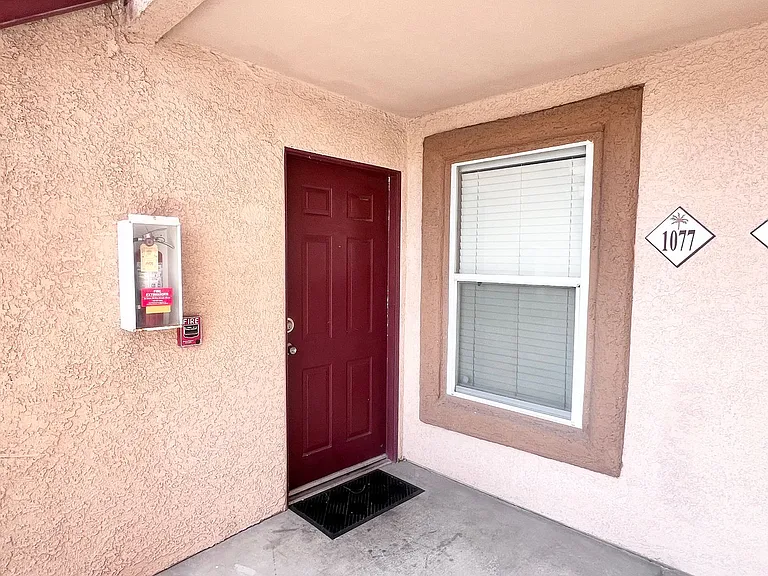 1150 N Buffalo Dr #1077 — Photo 5