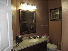 5th image of 803 Featherstone Ln