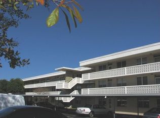 4715 Bay St NE APT 121, Saint Petersburg, FL 33703