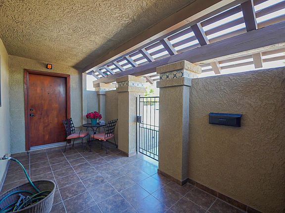 2nd image of 3040 S Arizona Ave