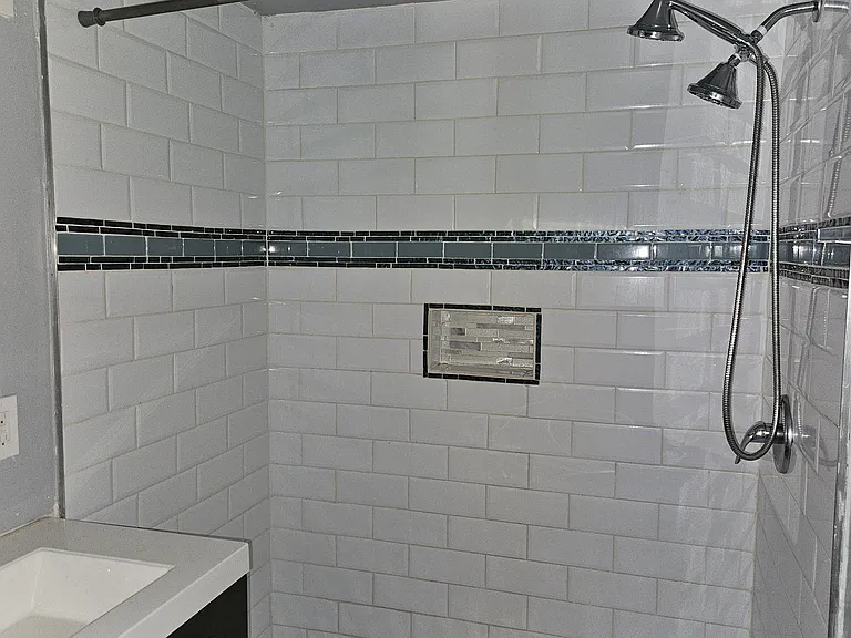 3827 E Cheery Lynn Rd #2 — Photo 12