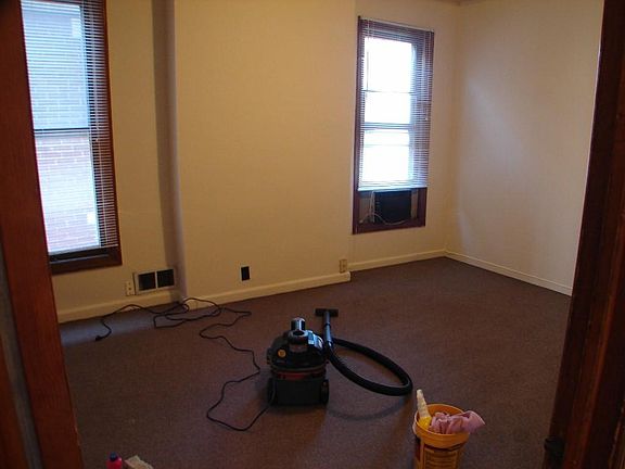 3rd image of 118 W 5th Ave APT 2